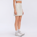 Robe courte à fente